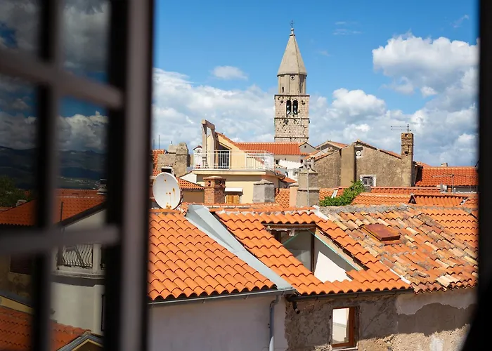 Old Loft Appartement Vrbnik (Primorje-Gorski Kotar)
